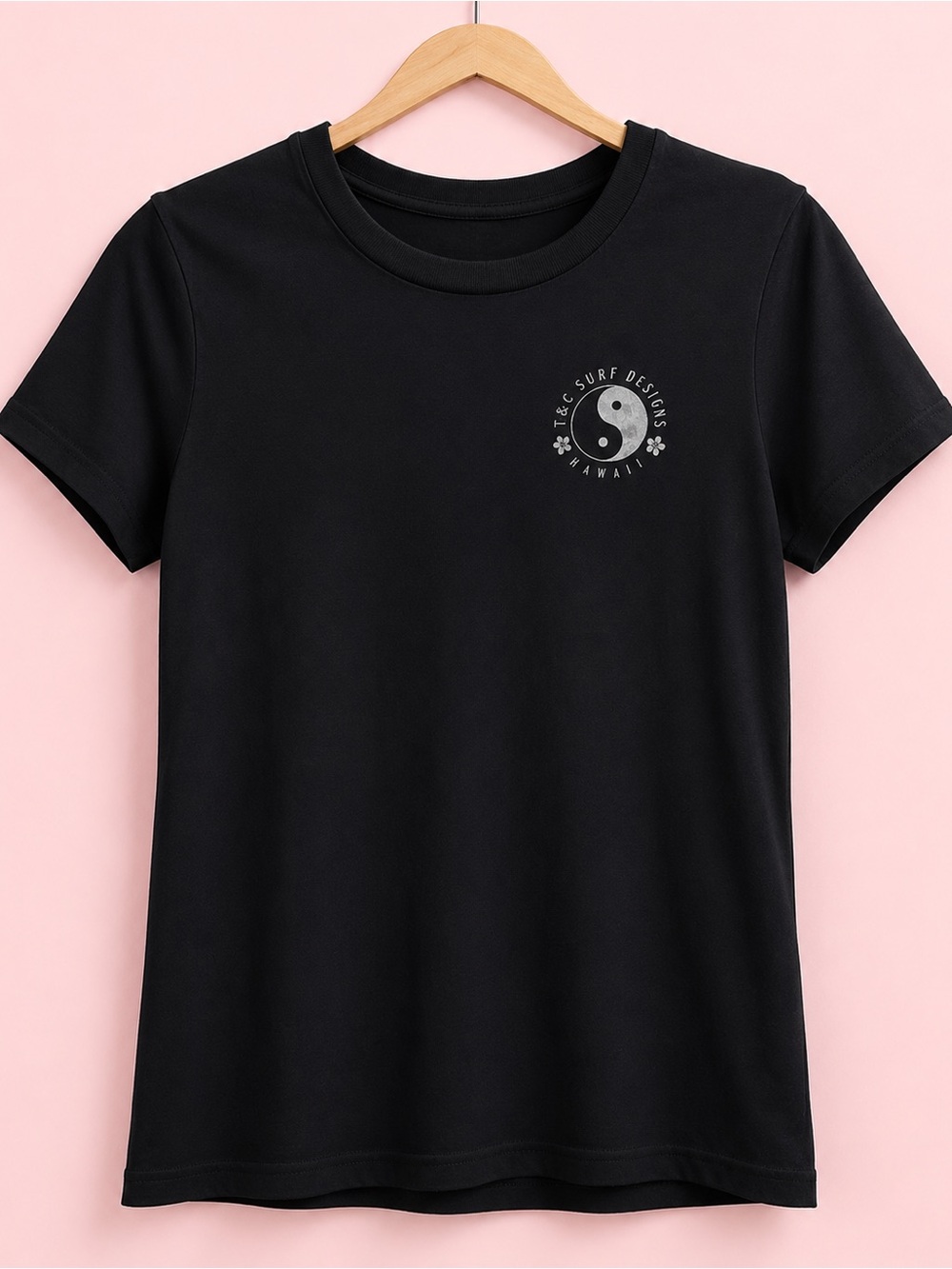 T&C Surf Black Short-Sleeve Tee with cherry blossom Yin Yang Graphic - Picture 2 of 3